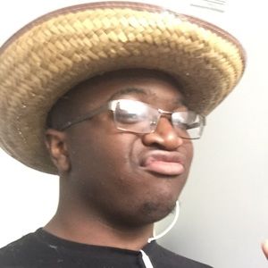 Meet your Posher, Brandon